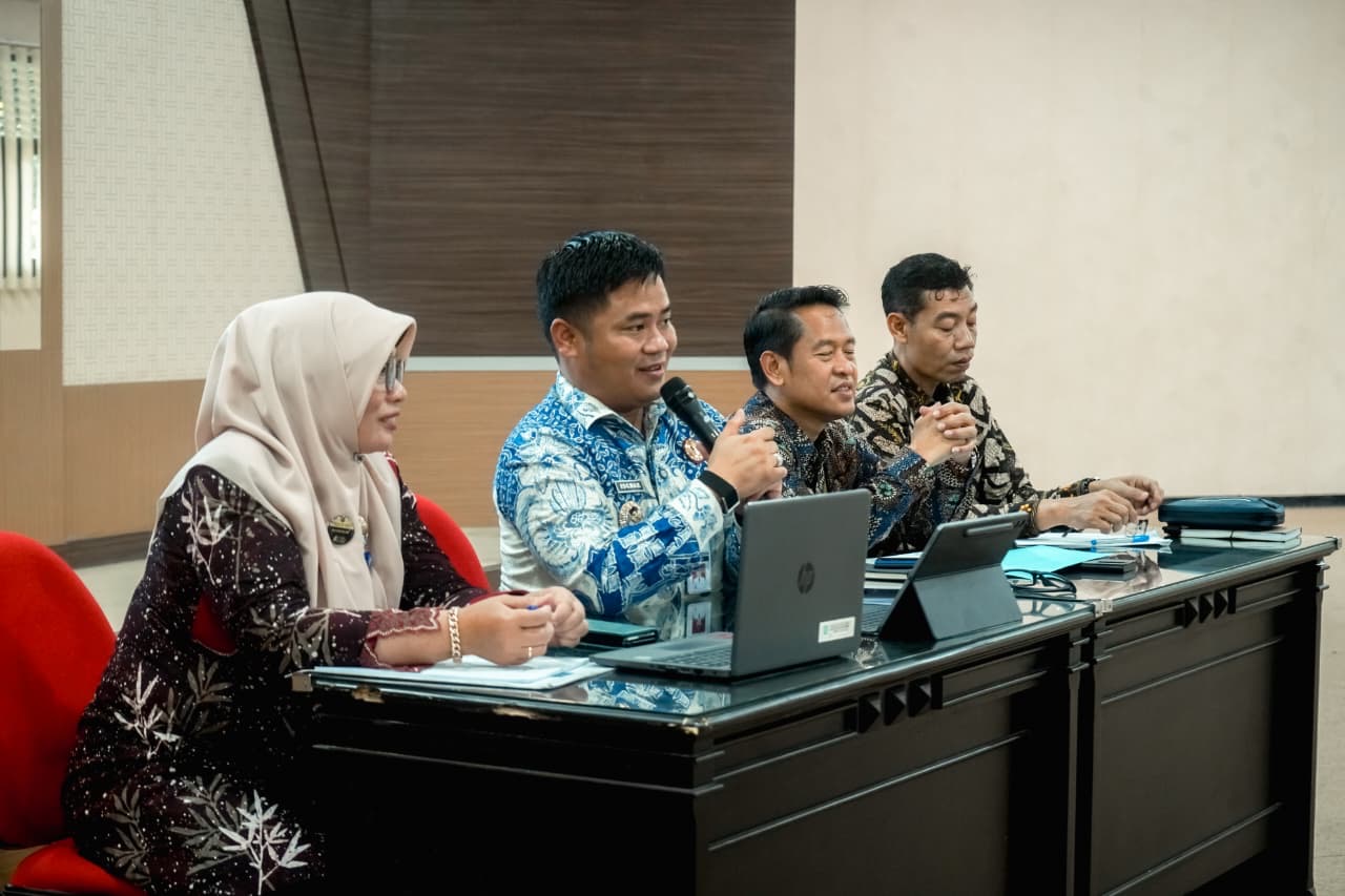 Saat Bupati Tegal Ischak Ikuti Uji Publik Selama 15 Menit di Pemprov Jateng, Ini Hasilnya